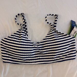 LA VIE EN ROSE Swim Top